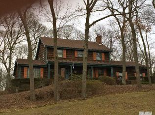 23 Frost Ln, Wading River, NY 11792