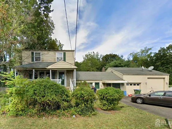 222 Old Post Rd, Edison, NJ 08817
