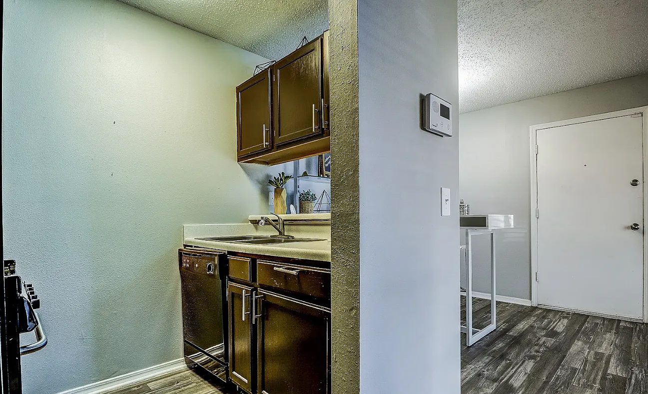 Drexel Flats — Photo 3