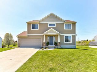 7195 Cornerstone Dr SE, Caledonia, MI 49316