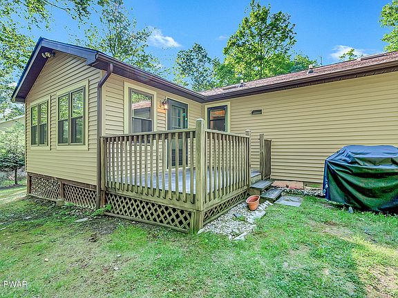 5th image of 122 Cypress Ln