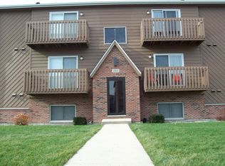 730 Regent Dr APT 1, Dekalb, IL 60115