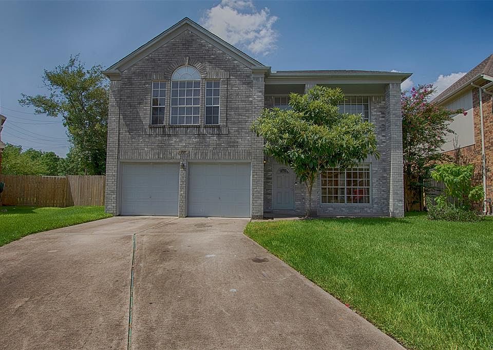 1st image of 709 Wicklow Dr