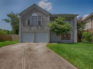 709 Wicklow Dr, Deer Park, TX 77536