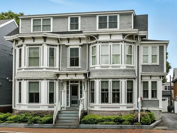 132 High St #B, Newburyport, MA 01950