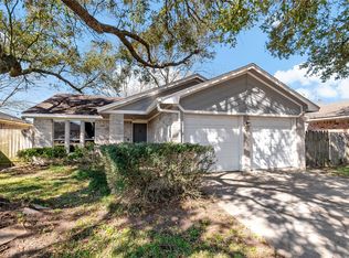 7410 Londres Dr, Houston, TX 77083