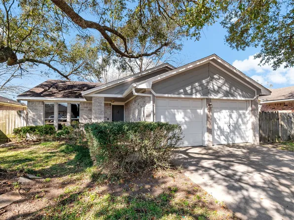 7410 Londres Dr, Houston, TX 77083