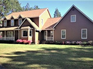 129 W Lake Ridge Rd, Raeford, NC 28376