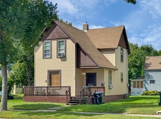 622 University Ave, Grand Forks, ND 58203