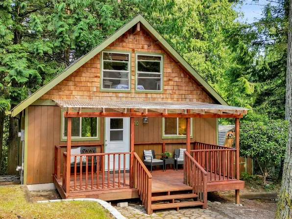10 Hawks Hill Place, Bellingham, WA 98229