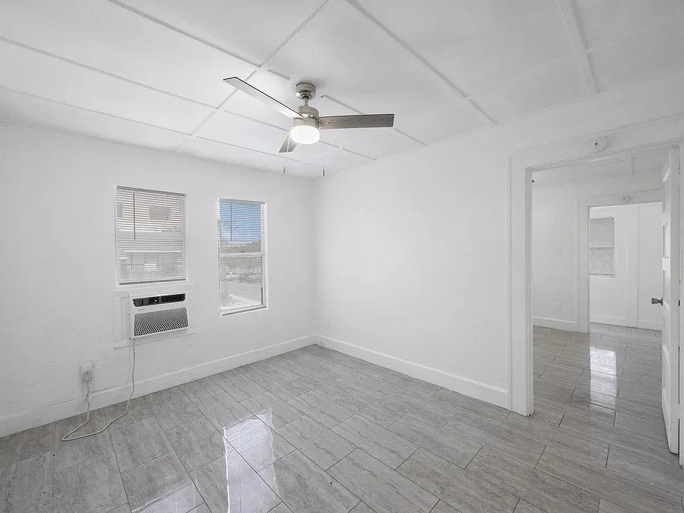 445 Delmar Ter S #4