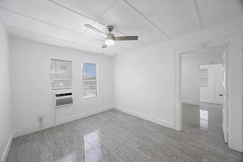 445 Delmar Ter S #4 Photo 1