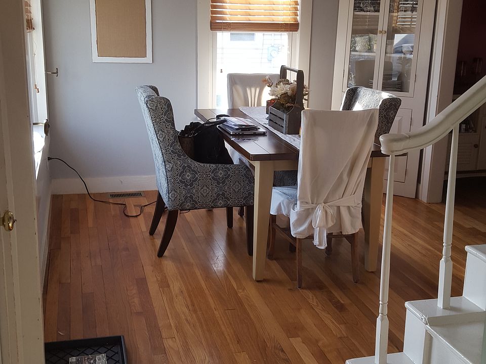 2nd image of 491 Walnut St