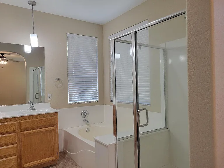 602 Delancy Way — Photo 14