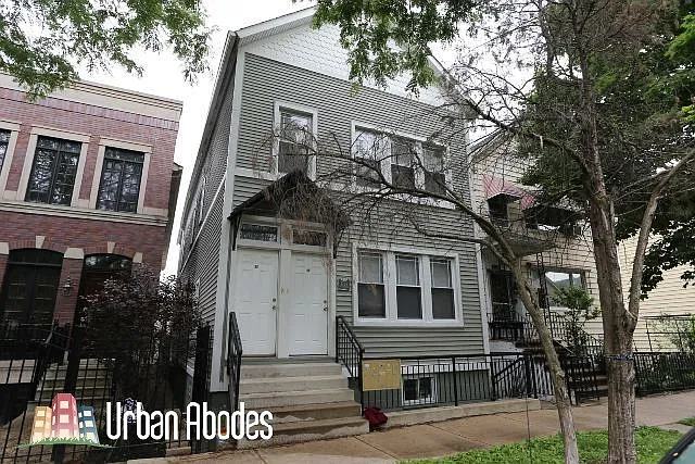 1738 W Altgeld St #1F — Photo 1