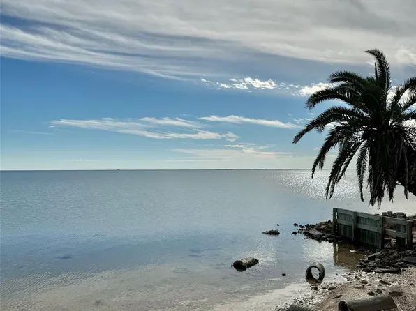 0 Seahorse Dr, Palacios, TX 77465