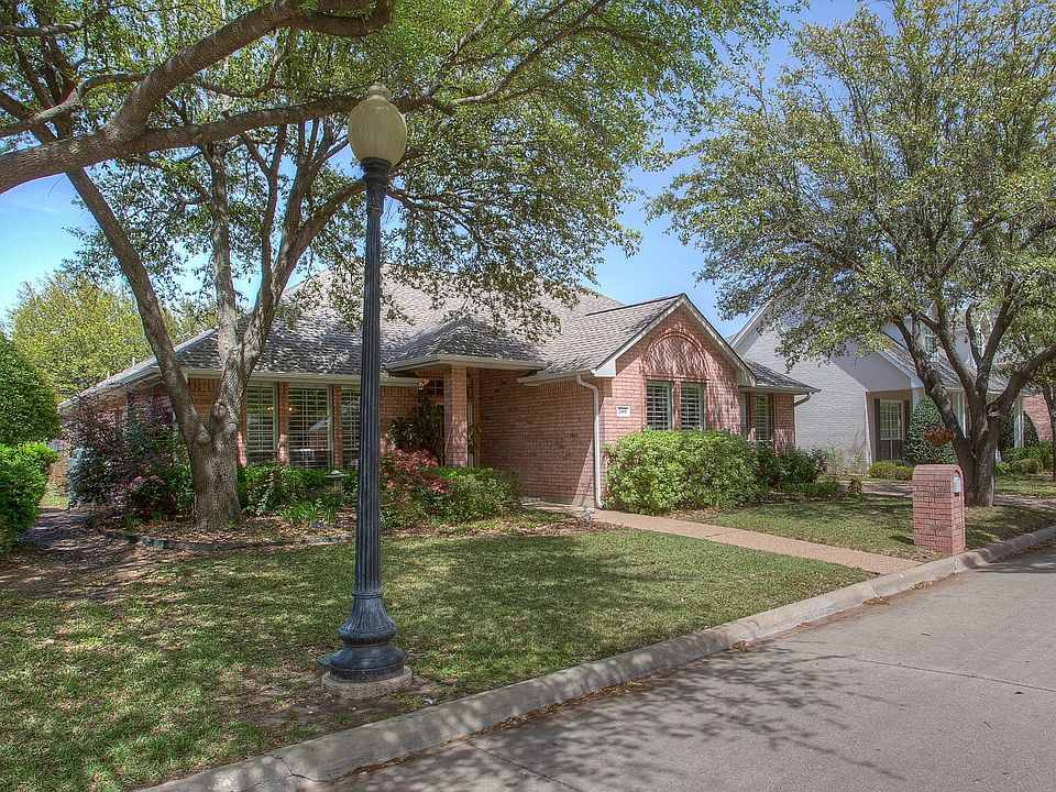 1st image of 2868 Oakbriar Trl