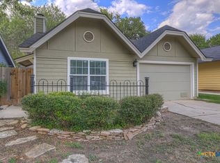 3915 Chimney Springs Dr, San Antonio, TX 78247