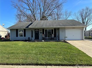 2305 Cornwall Dr, Xenia, OH 45385