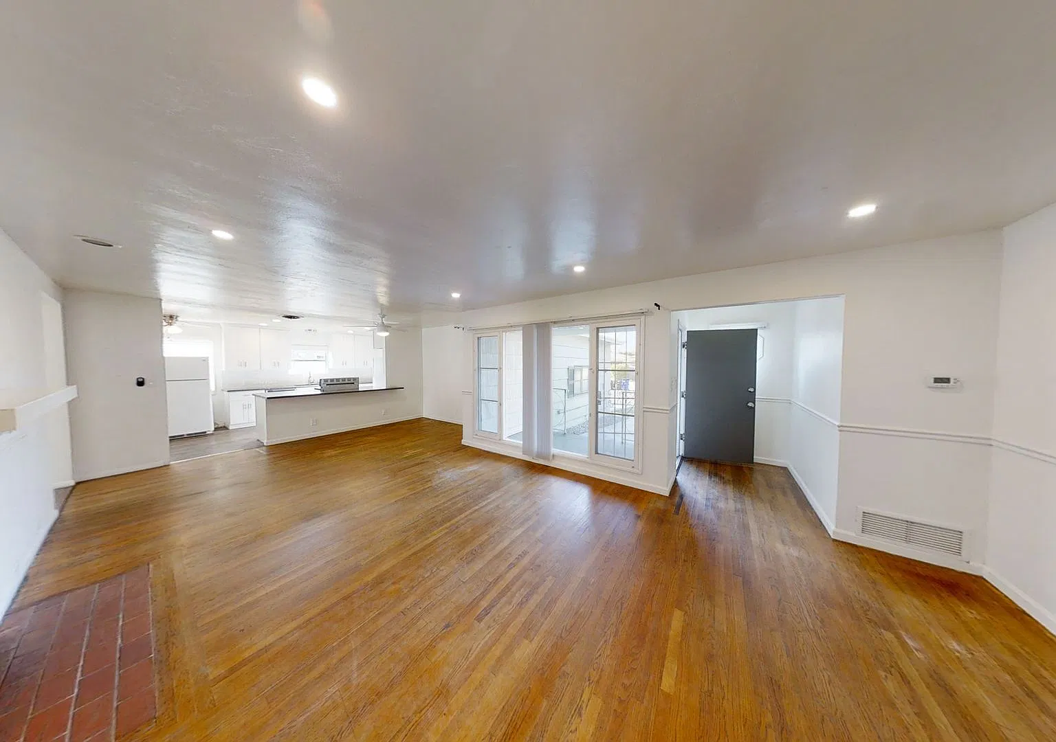 5bd/2ba On Mary Lane! — Photo 4