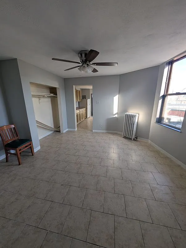1 bed, 1.0 bath, 600 sqft, $1,950 — Photo 2