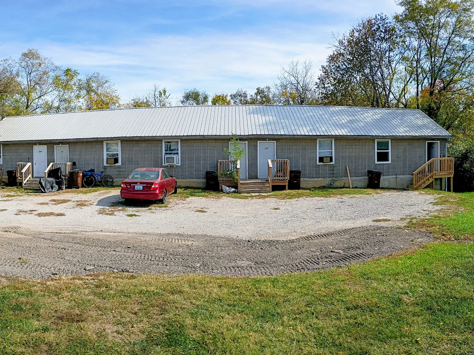 1 bed, 694 sqft, $950 — Photo 1