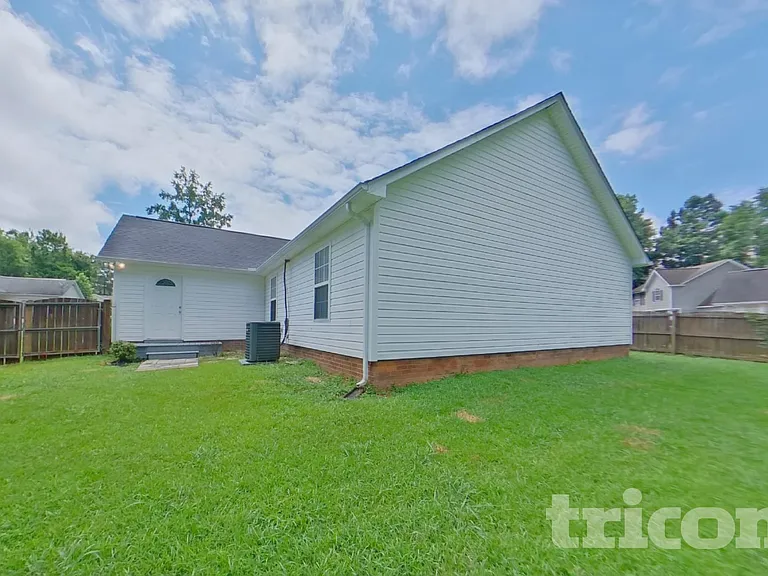 184 Park Place Dr — Photo 13