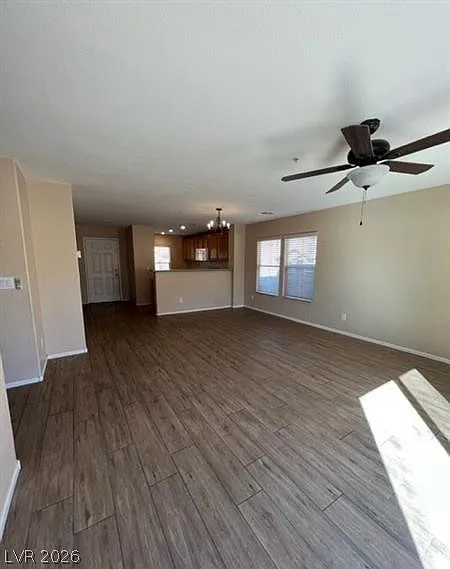 1092 Paradise Coach Dr — Photo 3