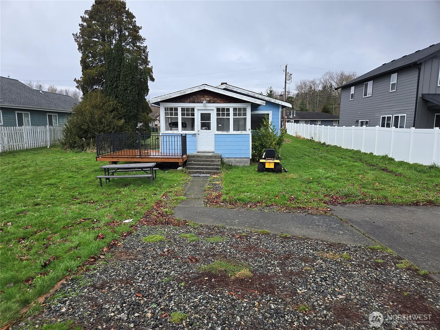 456 D Street Street photo 1