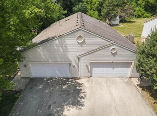 437 Swanson Ct #439, Twin Lakes, WI 53181