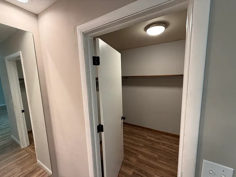 904 Bluffway Dr #902 — Photo 15