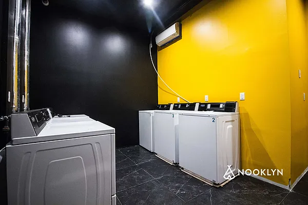 Rented by Nooklyn NYC LLC | media 18