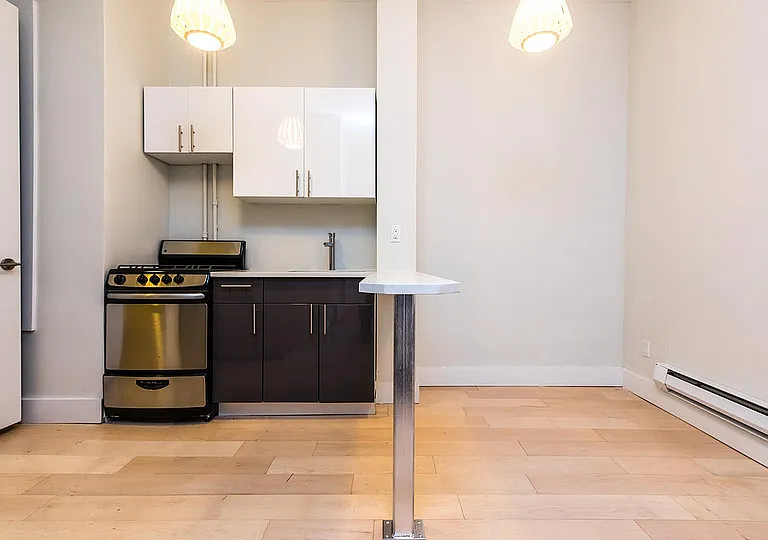 699 Dekalb Ave #7 — Photo 2