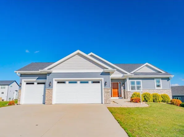 1928 St Olav Avenue, Mount Horeb, WI 53572