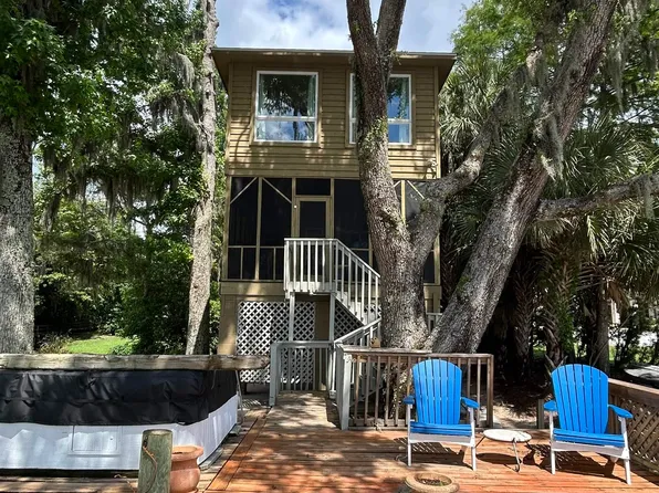 805 Captain O'Neal Dr, Daphne, AL 36526