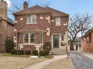 2533 Lawndale Ave, Evanston, IL 60201
