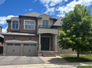 697 McGregor Farm Trl, Newmarket, ON L3X0H3