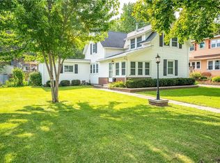 606 9th St, West Des Moines, IA 50265