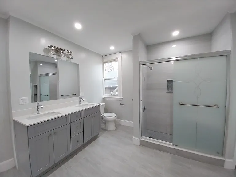 295-297 Beech St #3 — Photo 11