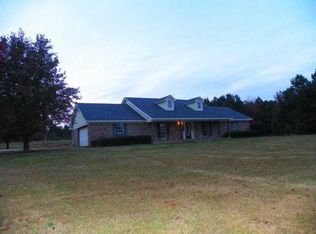56 New Providence Rd, Reform, AL 35481
