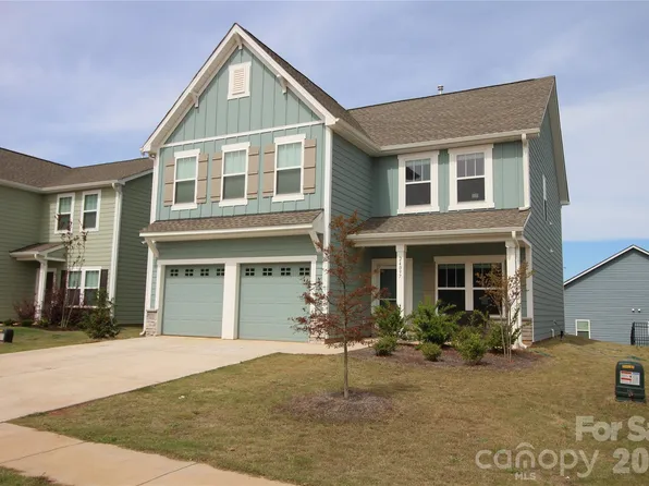 24097 Sailfish Dr, Lancaster, SC 29720