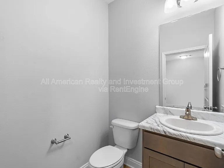 181 Johnson Ct — Photo 14