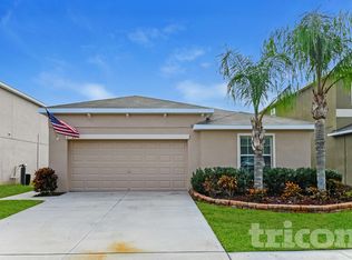 10923 Rainbow Pyrite Dr, Wimauma, FL 33598