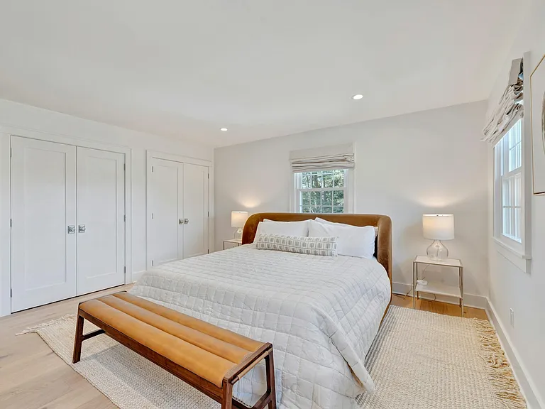 110 Sleepy Hollow Ln — Photo 24