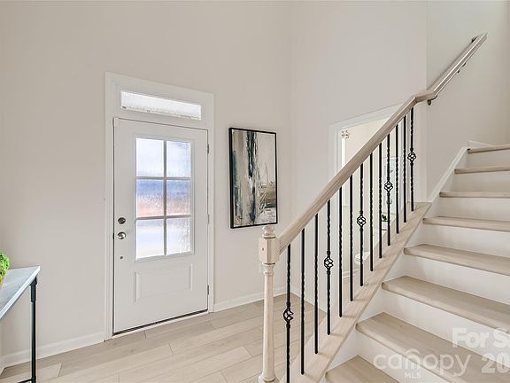 2nd image of 2704 Monument Point Cir