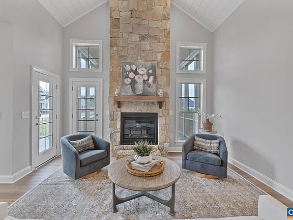 4th image of 3055 Farrow Cir