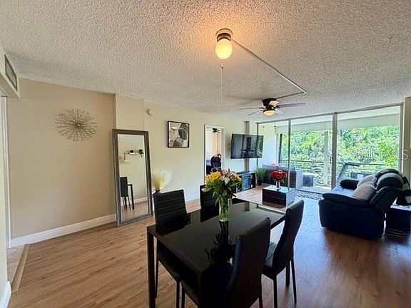4th image of 107 ROYAL PARK DRIVE #2G