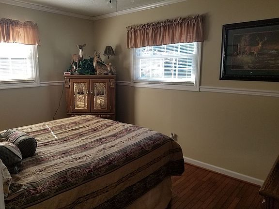 2nd image of 183 Scenic Dr