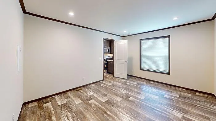 109 American Ave — Photo 4