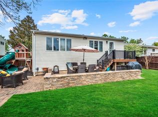 15 Barbara Lee Dr, Hamilton, NJ 08619